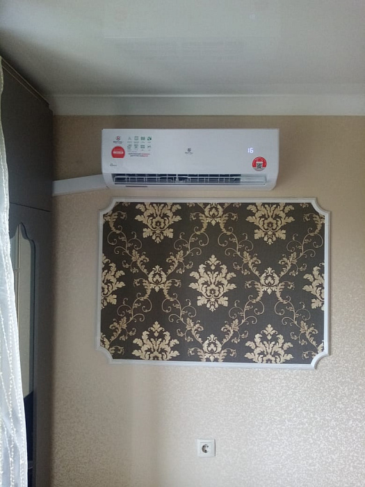 Royal Clima RC-GL70HN